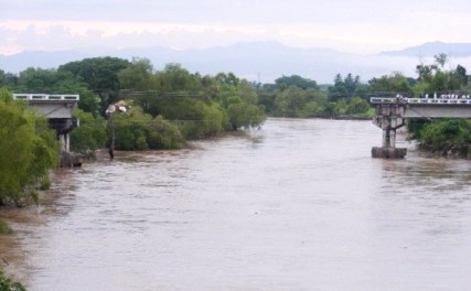 Hace Cuatro Años se Cayó Parte del Puente del Río Ameca Hubo Apariciones Extrañas