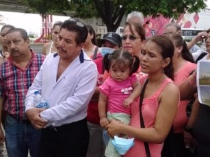 Protestan y Suspenden Clases en Escuelas Afectadas por Planta Asfaltadora en Valle Dorado