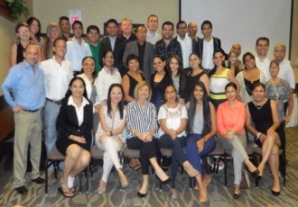 Vallarta-Nayarit Capacitó 400 Agentes de Viajes en Canadá