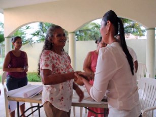 Respalda Monserratt Peña de Gómez Elección de Comités Entre Adultos Mayores