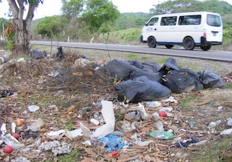 José Gómez sin capacidad para resolver el problema de la basura