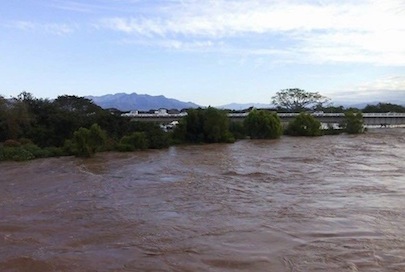 Aumentó Nivel Río Ameca, Factor de Riesgo por Fuertes Lluvias