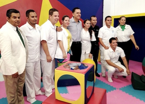 Ofrecen Certeza Laboral a Estudiantes de la UTBB con Proyecto Cirque Du Solei