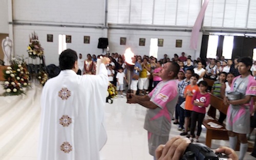 Culminan Fiestas Patronales de Valle Dorado con Llegada de la Antorcha