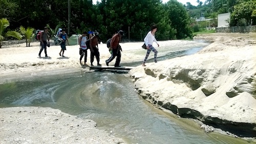José Gómez sigue renuente en resolver contaminación en Sayulita