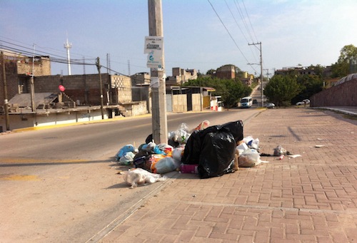 Ciudadanos Llamado a Candidatos Resuelvan Problema de la Basura
