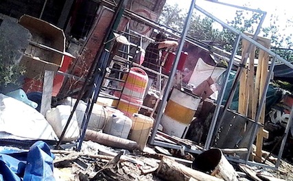 Denuncian Contaminación de Químico de Extinguidores en Tondoroque