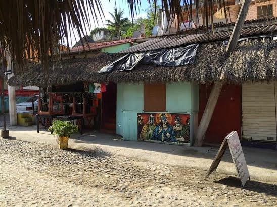 Exigen a Alcalde Badeba Orden en Sayulita