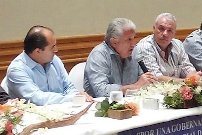 Como en campaña los priistas José Gómez y Jorge Villanueva prometen proyectos