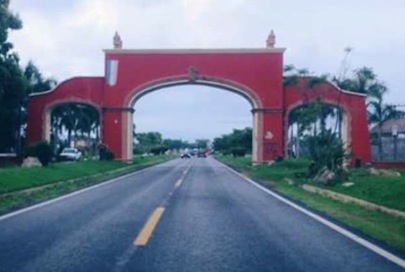 Ante la apatía de José Gómez, ciudadanos repararán Los Arcos de San Juan