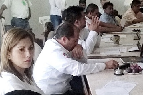 Piden a José Gómez reconozca los negocios hechos como presidente municipal