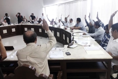 En Bahía Legislan Direcciones Municipales no Regidores: Enrique Téllez