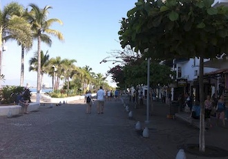 Oficial, Negocios del Paseo del Malecón, Sacarán Sillas y Mesas