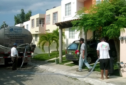 Pipas La Vena Contratado por OROMAPAS Provocó Inconformidad Vecinal en Terralta dos