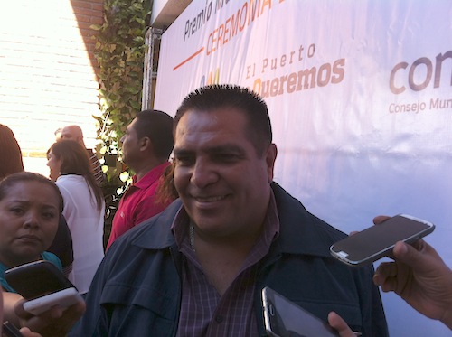 Ayuntamiento Adquiere 5 Nuevos Camiones para Recolectar Basura en colonias