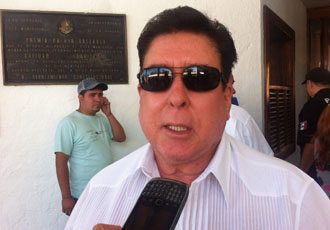 Rafael Yerena Propone a Arturo Dávalos Trabajar por la Marca “Playa Mágica”