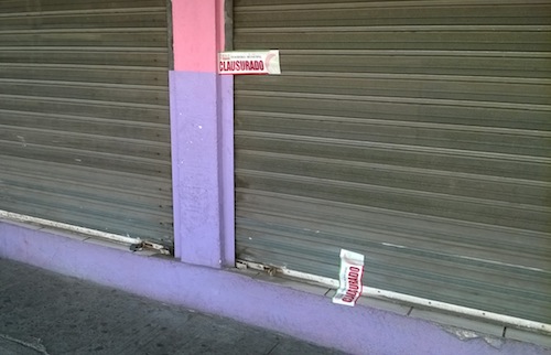 Ordena José Gómez clausurar Paletería porque no son afines al PRI