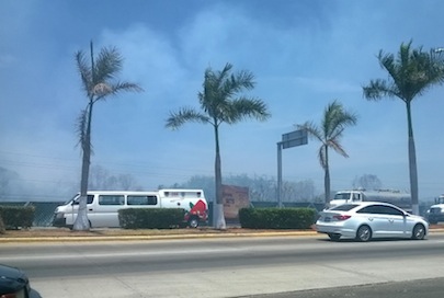 Incendio de Maleza Frente a Lago Real Movilizó al Ejército