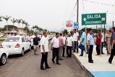 Inauguran Tienda Departamental en Bucerías con Conflicto entre Taxistas