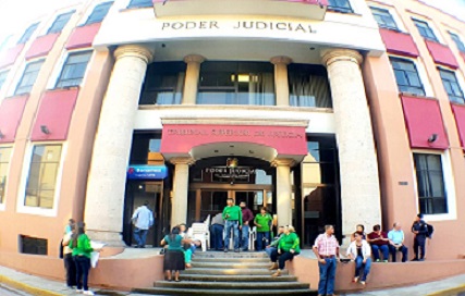 Paro de Labores de Trabajadores Sindicalizados en Juzgados de Bucerías