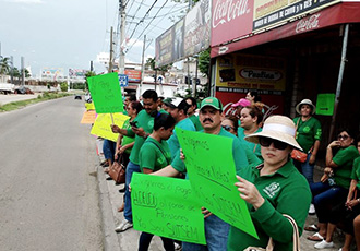 Salen Sutsemistas a la Calle se Manifestaron en Crucero de Mezcales