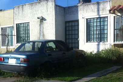 Se Quejan Vecinos de Chatarra Vehicular Urbana