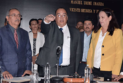Toma protesta David Guerrero como presidente de Tepic