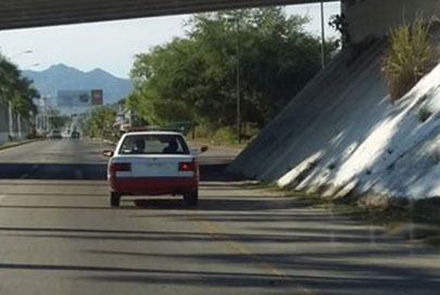 Patrullas en BADEBA, Circulan sin Placas